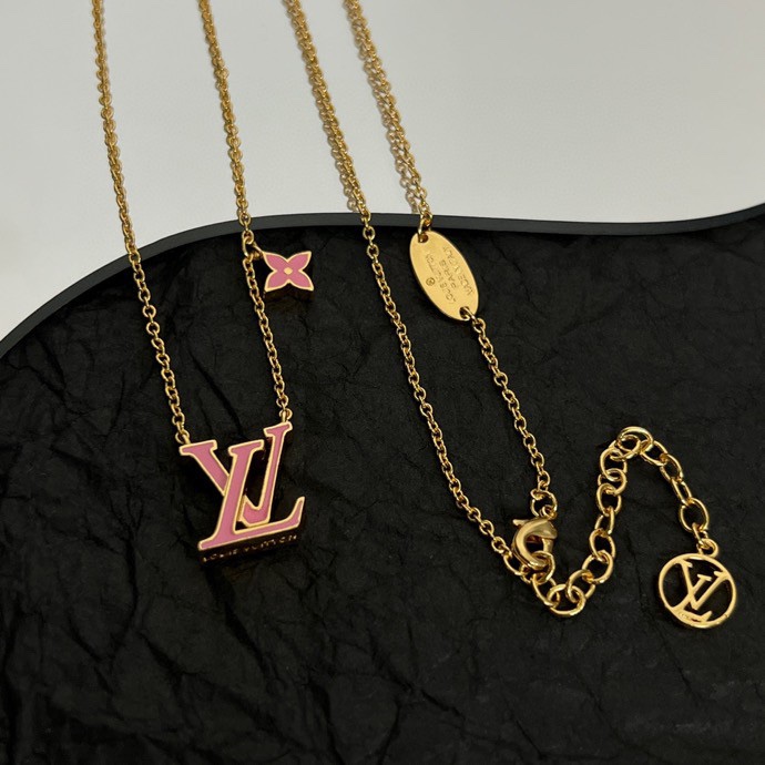 Louis Vuitton Necklaces